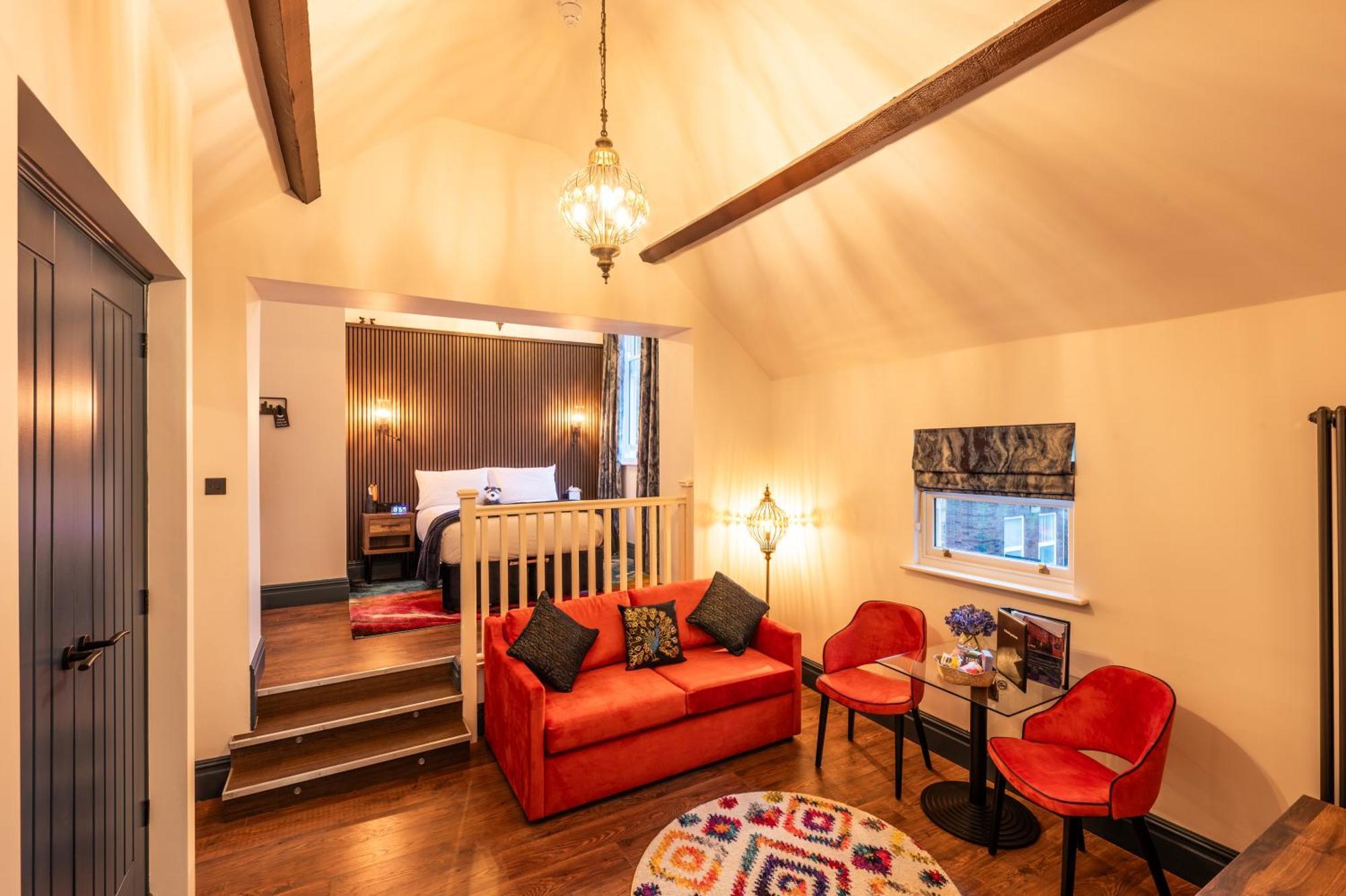 The Old Lyric Hall - A St David Aparthotel Barrow-in-Furness Eksteriør billede